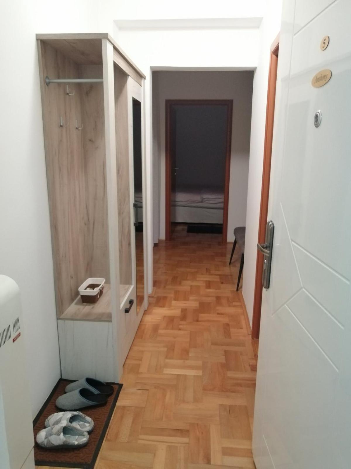 Apartmán Anthony Ni Exteriér fotografie